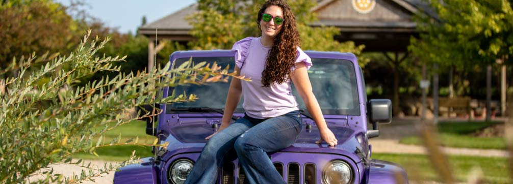 Courtney Conley Jeep Girl Court Feldman Jeep Auto Salesperson Purple Jeep Wragler Sahara Park Ortonville, Michigan